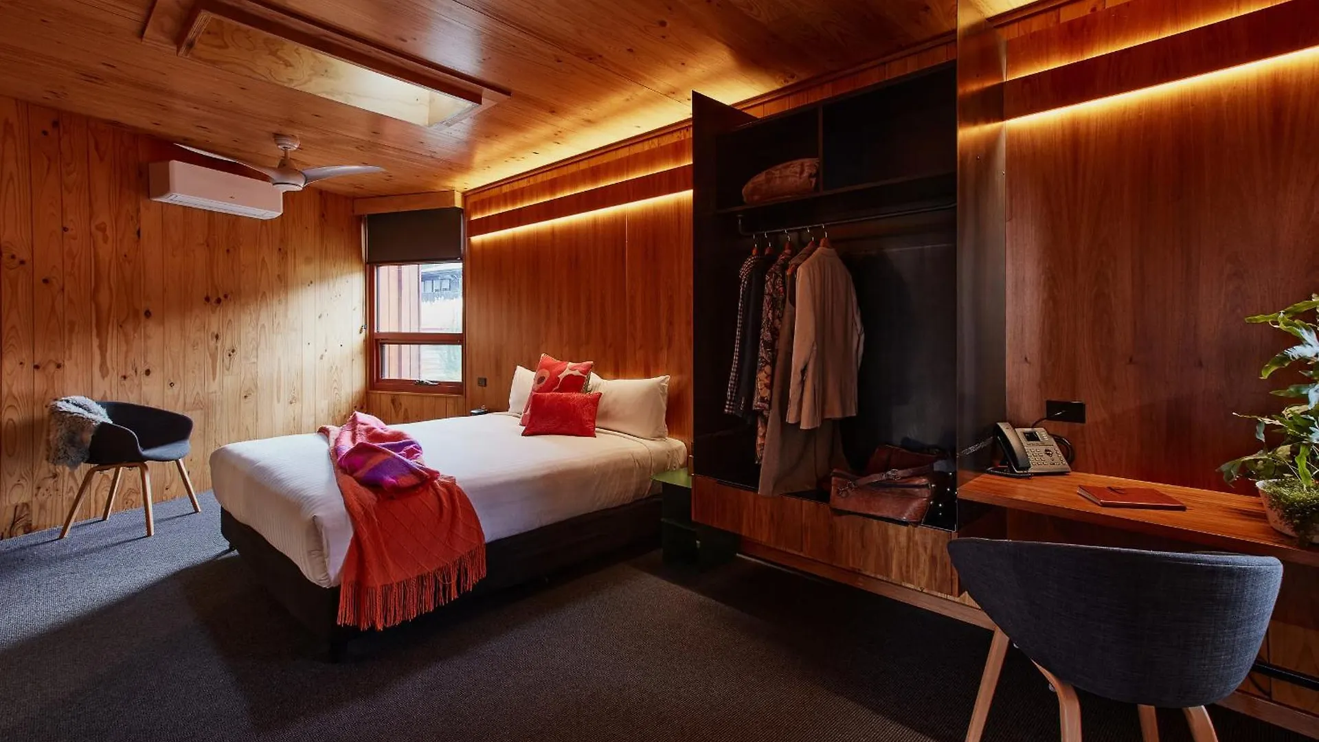 Iron Creek Bay Estate Hotel Sorell